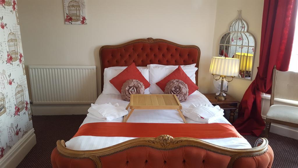 Hotel Crystals On The Prom Blackpool Esterno foto